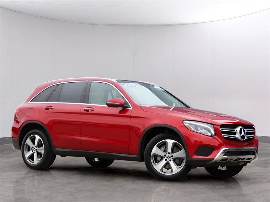 used 2019 Mercedes-Benz GLC 300 car, priced at $26,900