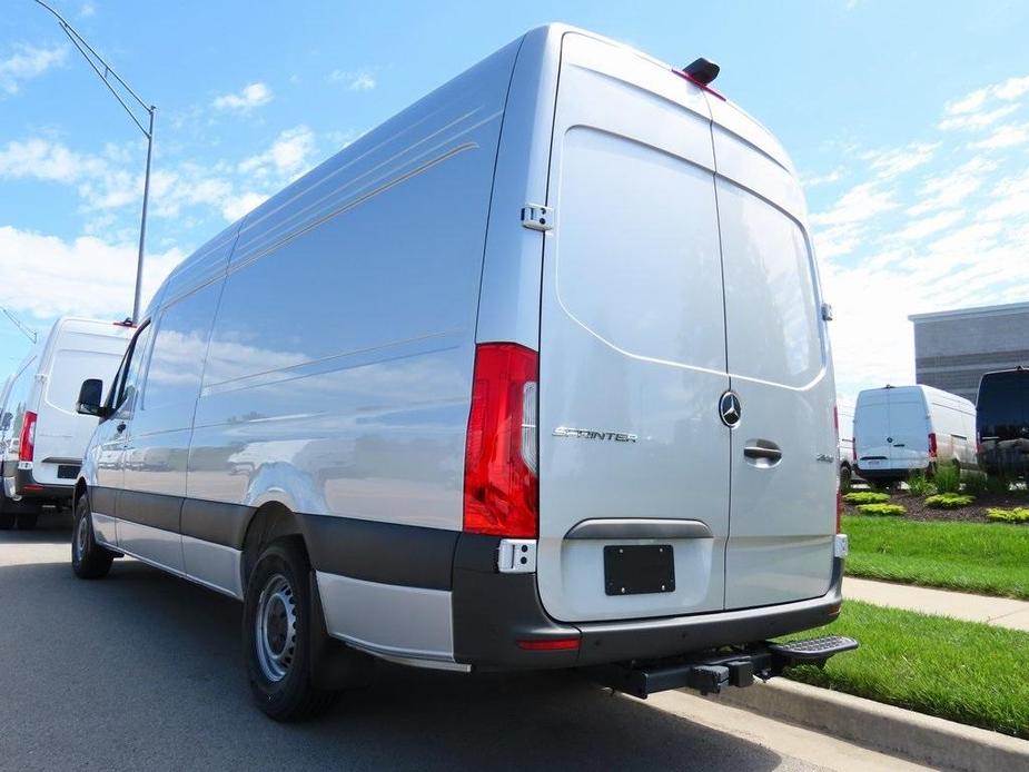 new 2024 Mercedes-Benz Sprinter 2500 car, priced at $69,195