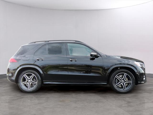 new 2025 Mercedes-Benz GLE 580 car, priced at $103,135