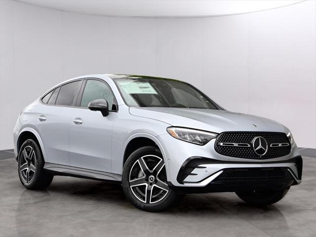 new 2025 Mercedes-Benz GLC 300 car, priced at $67,735