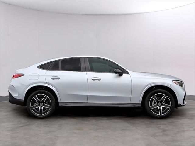 new 2025 Mercedes-Benz GLC 300 car, priced at $67,735