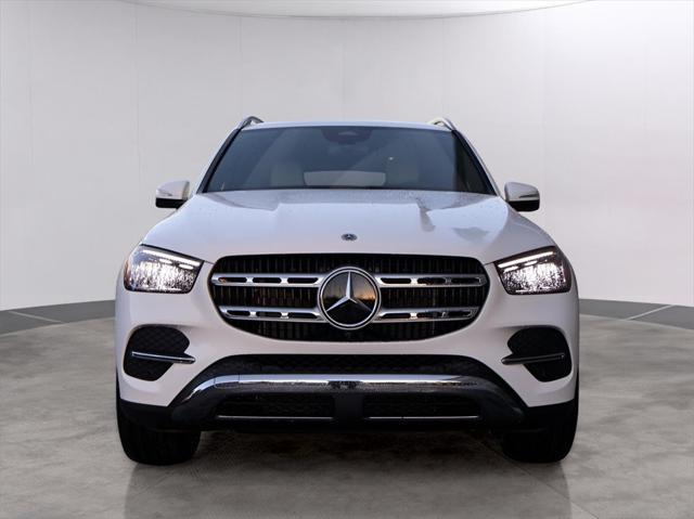 new 2025 Mercedes-Benz GLE 450 car, priced at $73,745