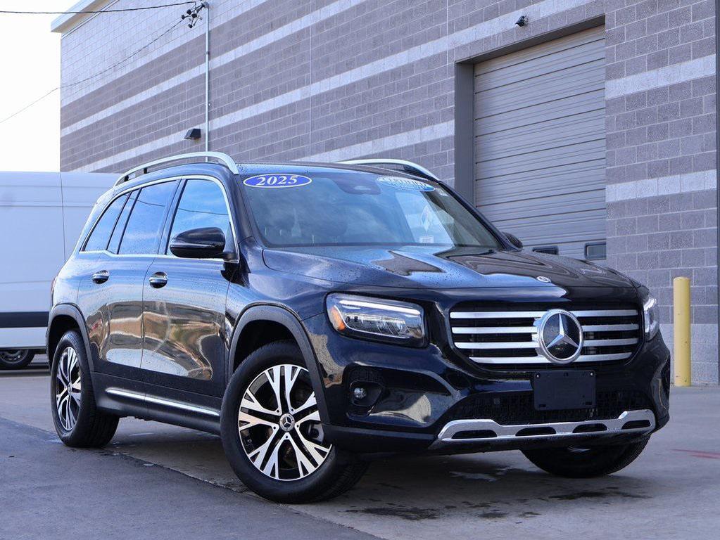 used 2025 Mercedes-Benz GLB 250 car, priced at $47,990