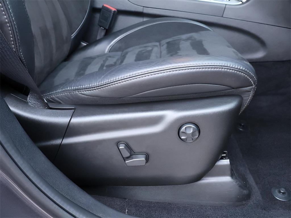 used 2021 Jeep Grand Cherokee car, priced at $55,990