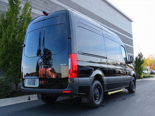 new 2024 Mercedes-Benz Sprinter 2500 car, priced at $74,669