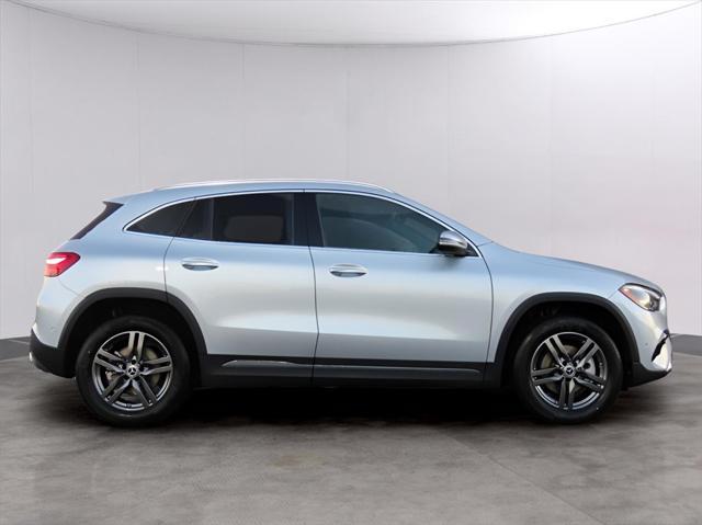 new 2025 Mercedes-Benz GLA 250 car, priced at $49,545