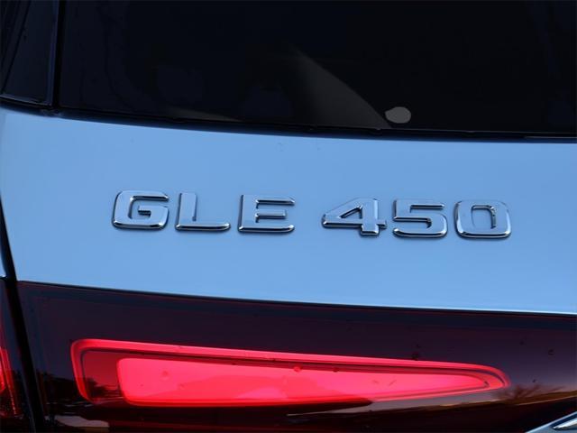 new 2025 Mercedes-Benz GLE 450 car, priced at $75,795