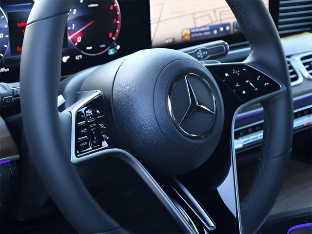 new 2025 Mercedes-Benz GLE 450 car, priced at $75,795