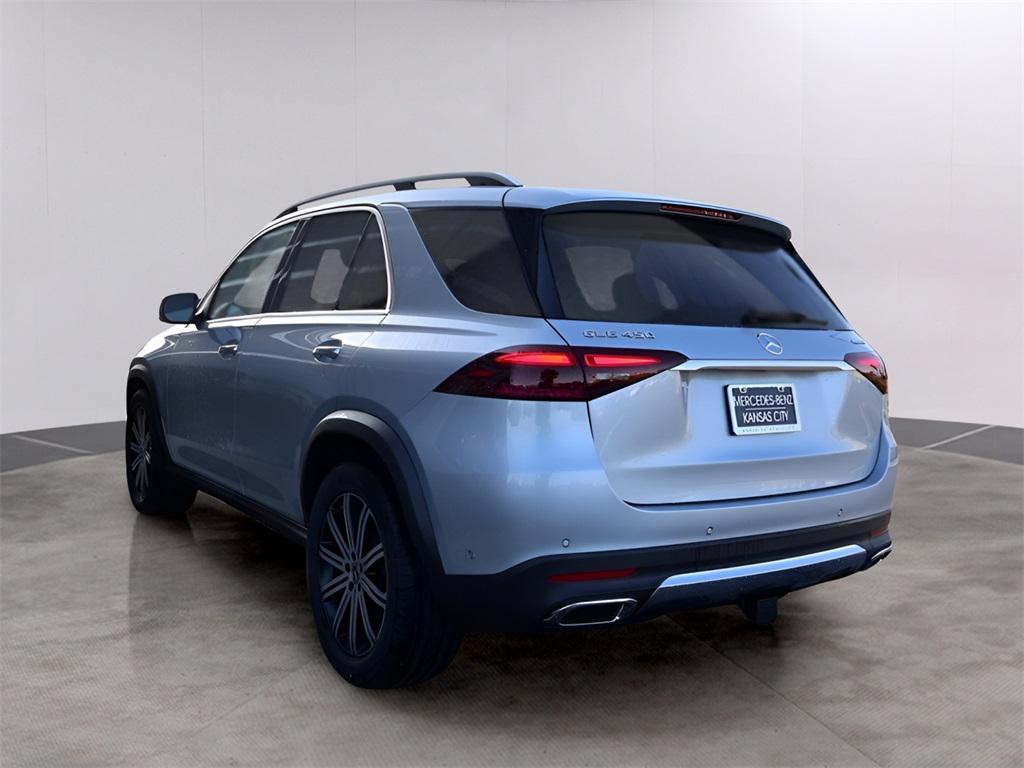 new 2025 Mercedes-Benz GLE 450 car, priced at $75,795