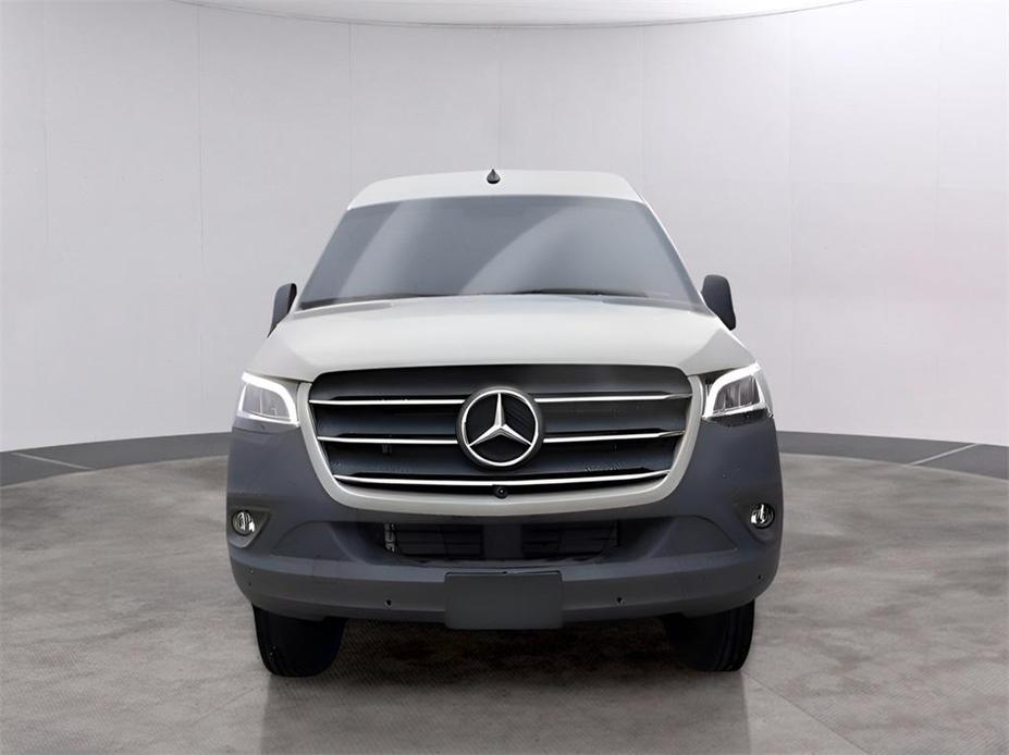 new 2024 Mercedes-Benz Sprinter 2500 car, priced at $82,136