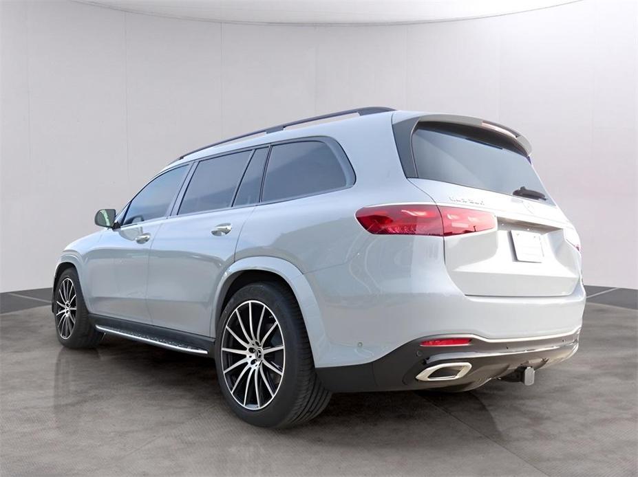 new 2024 Mercedes-Benz GLS 580 car, priced at $123,020