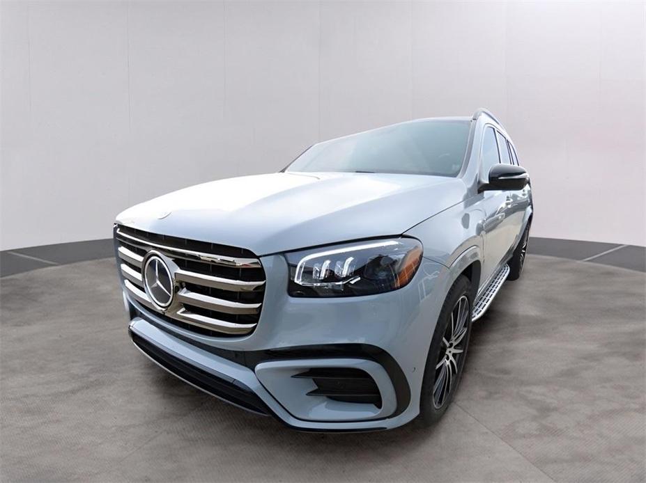 new 2024 Mercedes-Benz GLS 580 car, priced at $123,020