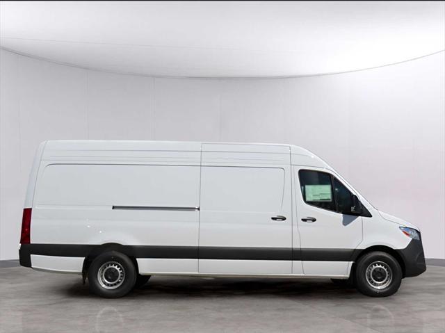 new 2024 Mercedes-Benz Sprinter 2500 car, priced at $67,425