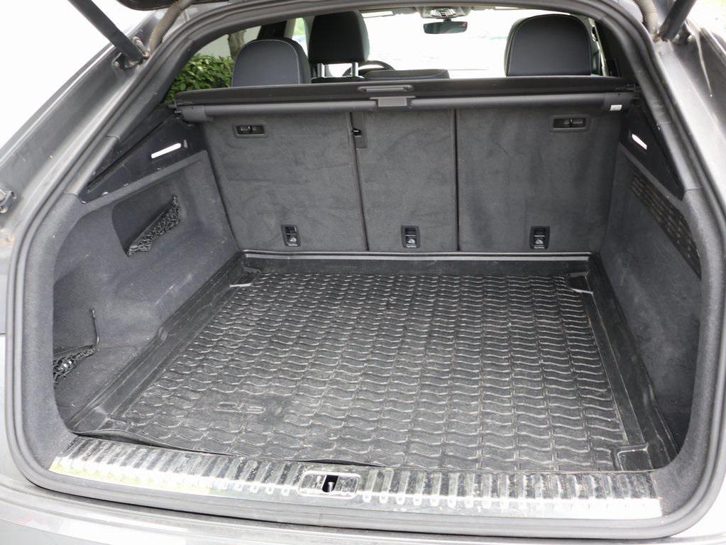 used 2019 Audi Q8 car