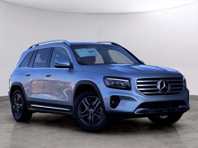 new 2025 Mercedes-Benz GLB 250 car, priced at $53,515