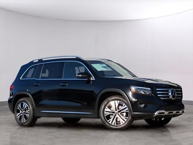 new 2024 Mercedes-Benz GLB 250 car, priced at $53,215