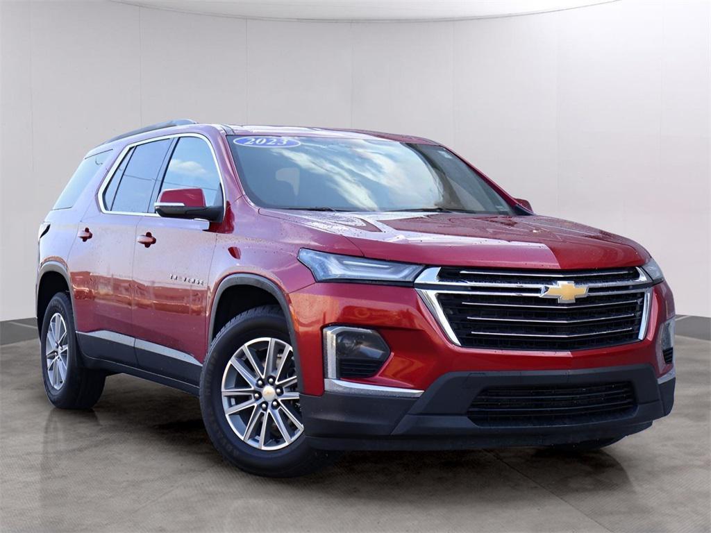 used 2023 Chevrolet Traverse car, priced at $28,990