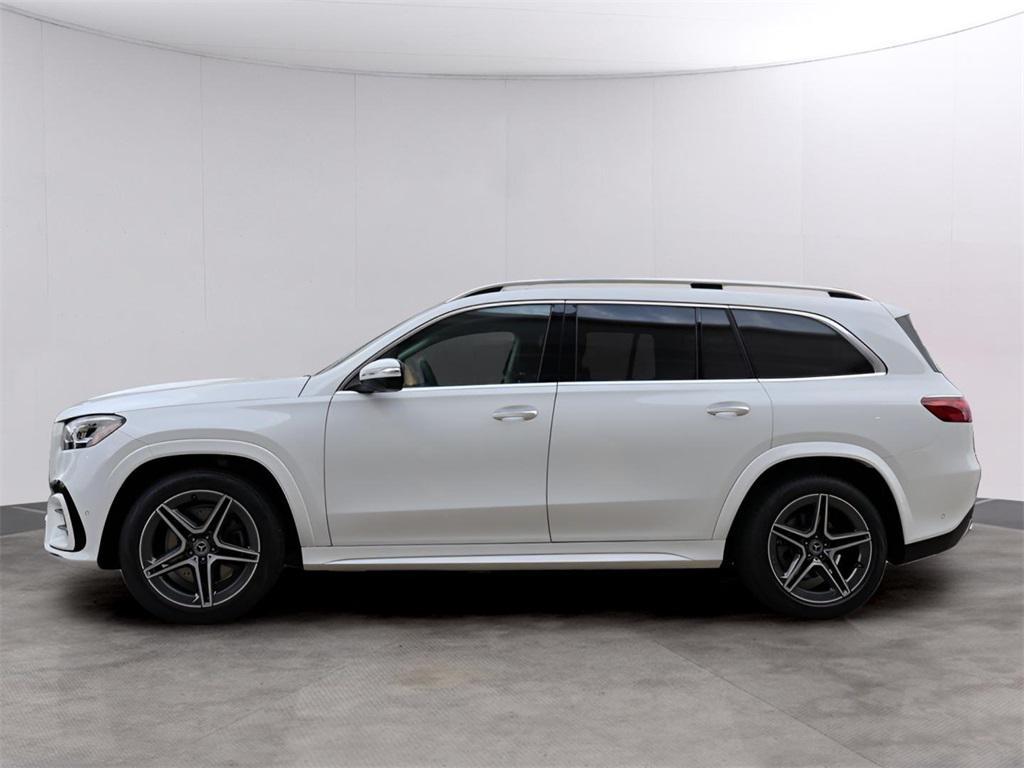new 2025 Mercedes-Benz GLS 450 car, priced at $95,240