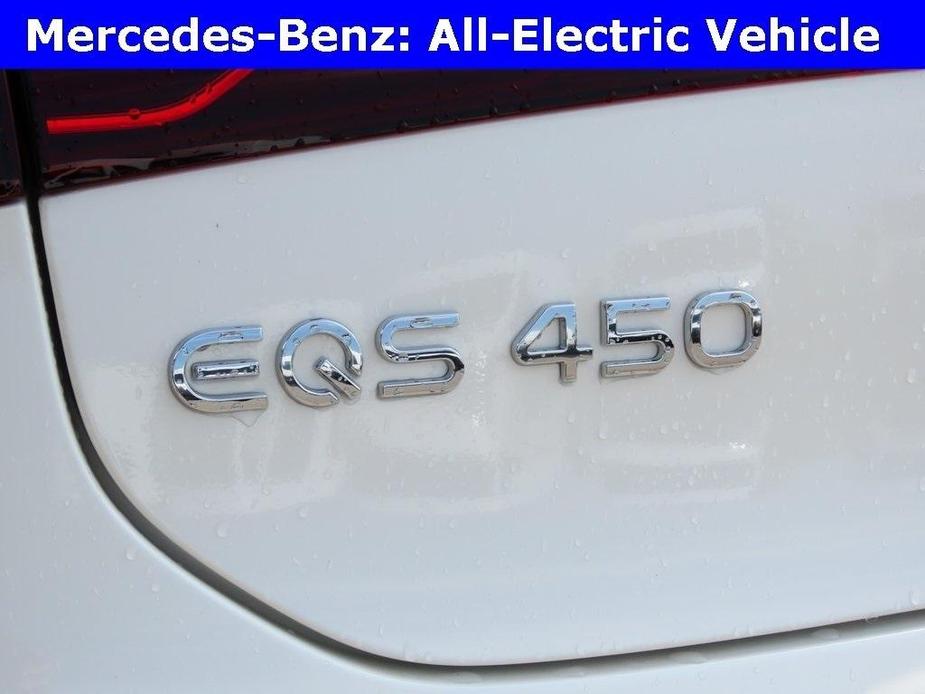 new 2023 Mercedes-Benz EQS 450 car, priced at $124,925