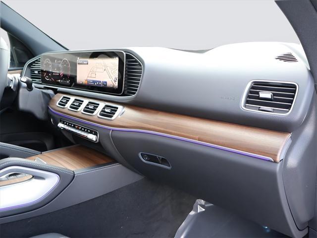 new 2025 Mercedes-Benz GLE 450 car, priced at $90,360