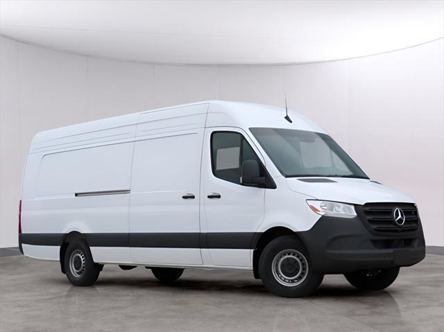 new 2024 Mercedes-Benz Sprinter 2500 car, priced at $70,156