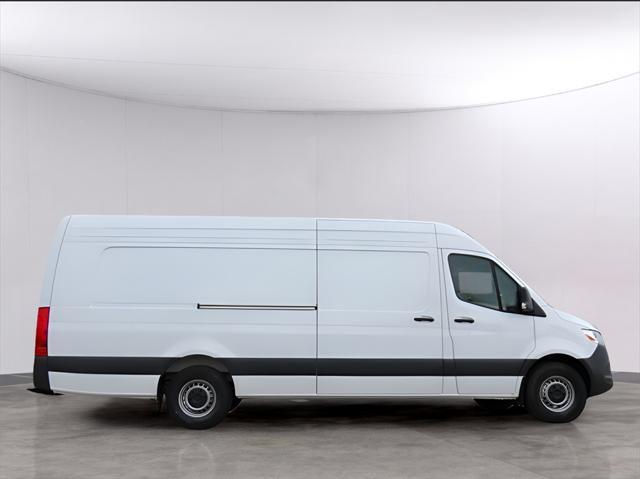 new 2024 Mercedes-Benz Sprinter 2500 car, priced at $70,156