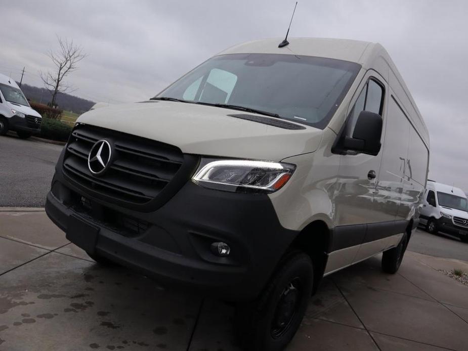 new 2024 Mercedes-Benz Sprinter 2500 car, priced at $89,159