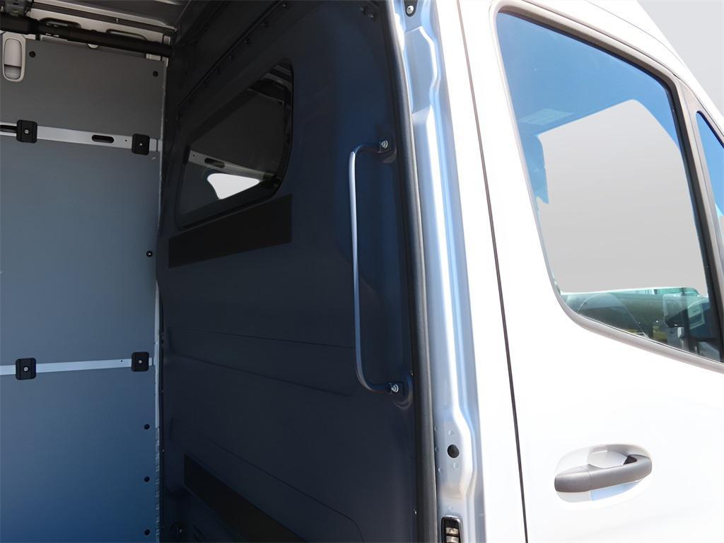 used 2024 Mercedes-Benz Sprinter 2500 car, priced at $49,462
