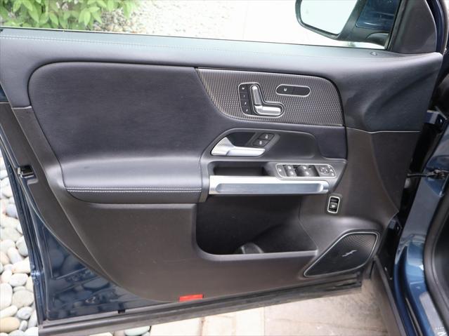 used 2020 Mercedes-Benz GLB 250 car, priced at $30,990