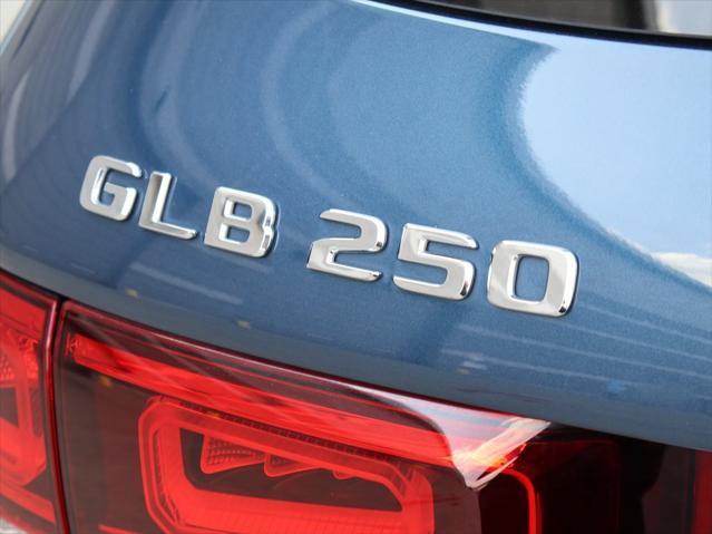 used 2020 Mercedes-Benz GLB 250 car, priced at $30,990