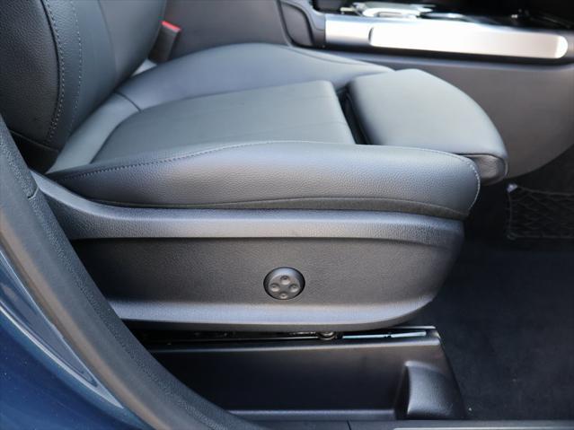 used 2020 Mercedes-Benz GLB 250 car, priced at $30,990