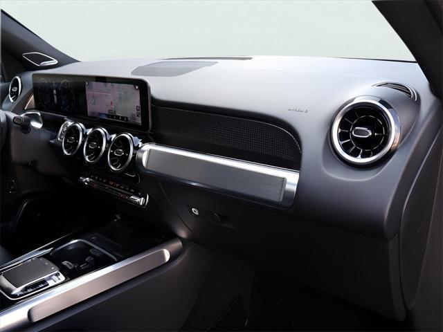 used 2020 Mercedes-Benz GLB 250 car, priced at $30,990