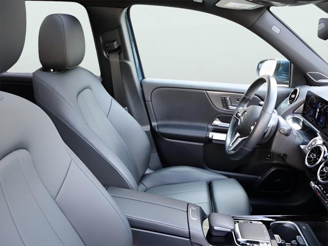 used 2020 Mercedes-Benz GLB 250 car, priced at $30,990