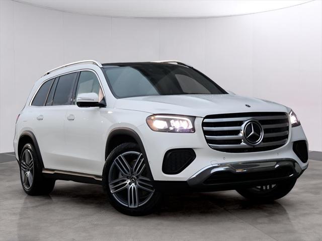 new 2025 Mercedes-Benz GLS 450 car, priced at $91,775