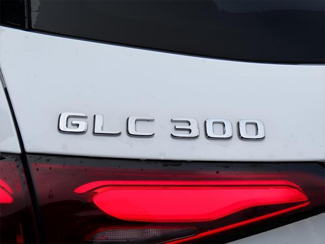 new 2025 Mercedes-Benz GLC 300 car, priced at $52,785