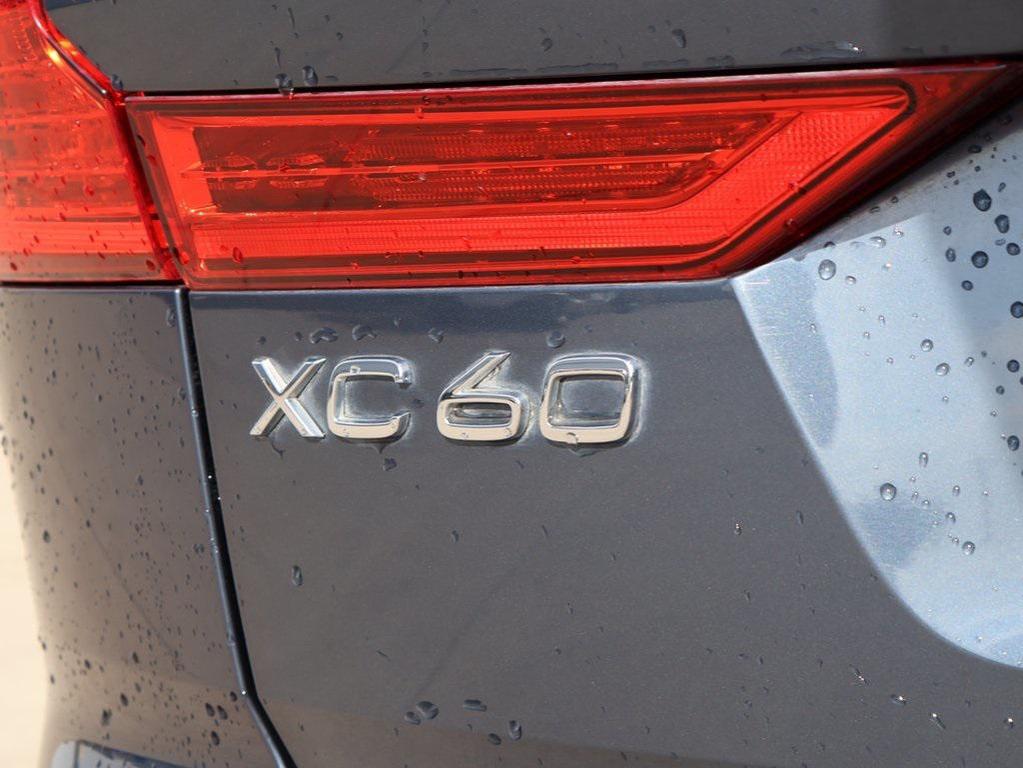 used 2021 Volvo XC60 car, priced at $28,990