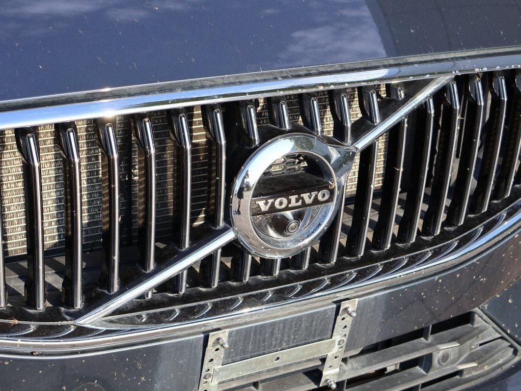 used 2021 Volvo XC60 car, priced at $28,990