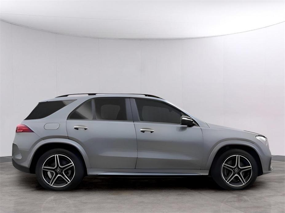 new 2024 Mercedes-Benz GLE 450 car, priced at $81,735