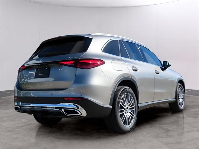 new 2024 Mercedes-Benz GLC 300 car, priced at $57,285