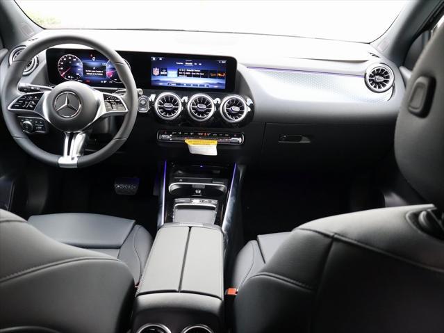 new 2025 Mercedes-Benz GLA 250 car, priced at $47,295