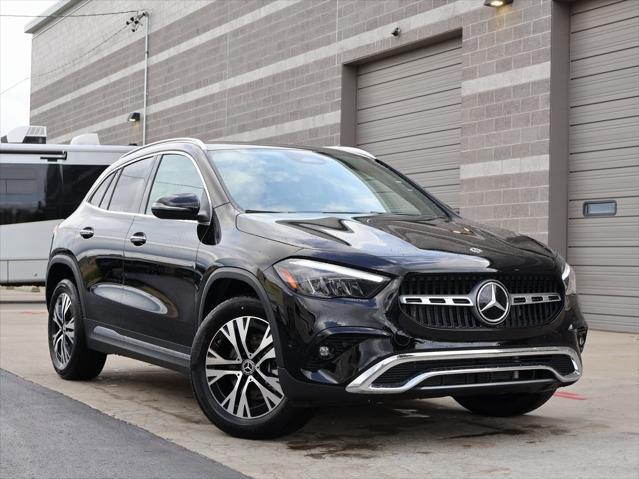 new 2025 Mercedes-Benz GLA 250 car, priced at $47,295