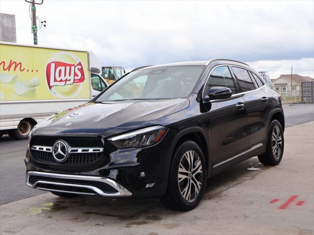new 2025 Mercedes-Benz GLA 250 car, priced at $47,295