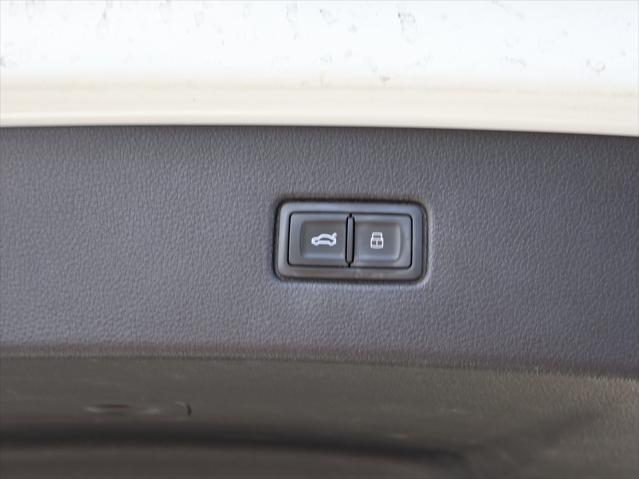 used 2018 Audi Q7 car