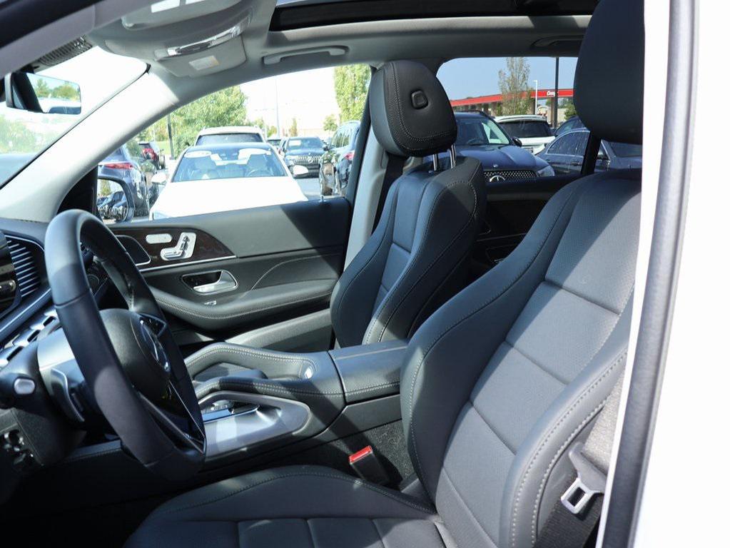 used 2025 Mercedes-Benz GLE 350 car, priced at $64,270