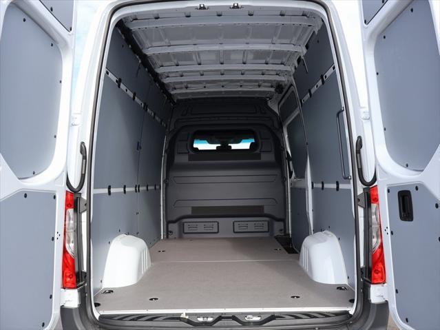 new 2025 Mercedes-Benz Sprinter 2500 car, priced at $61,181