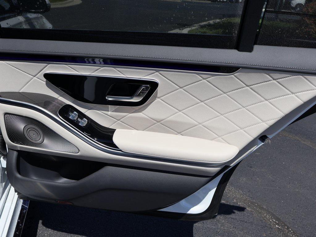 new 2025 Mercedes-Benz S-Class car, priced at $138,615