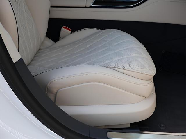 new 2025 Mercedes-Benz S-Class car, priced at $138,615