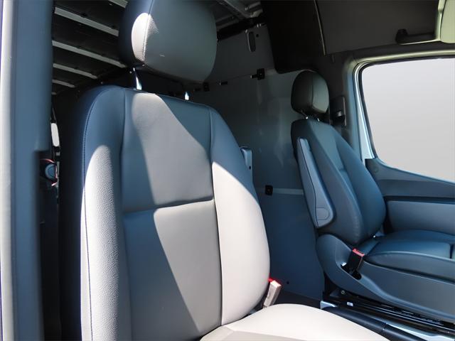 new 2024 Mercedes-Benz Sprinter 2500 car, priced at $68,332