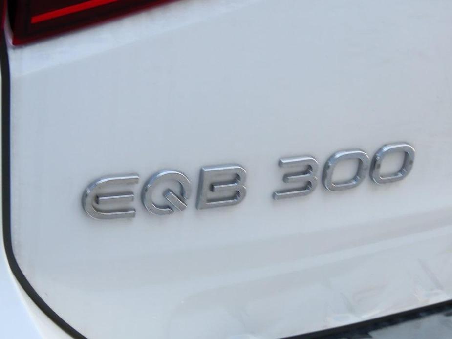 new 2024 Mercedes-Benz EQB 300 car, priced at $64,210