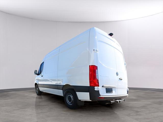 new 2024 Mercedes-Benz Sprinter 2500 car, priced at $68,364